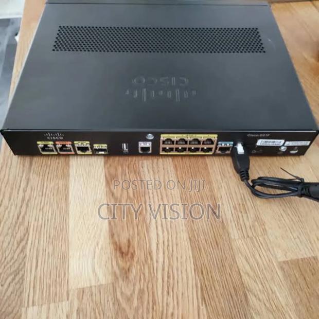 (C891f-) Cisco Ethernet Integrated Services R0outerc891f-K
