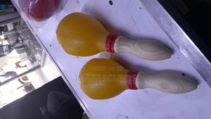 Shakers Yellow - thumbnail 2