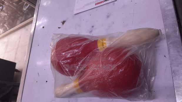 Shakers With Wooden Handles ( Pair) - thumbnail 2