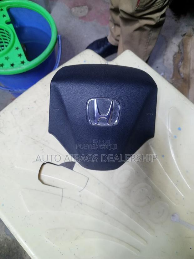 Honda CR-V RM1 Stearing Airbag. - thumbnail 2