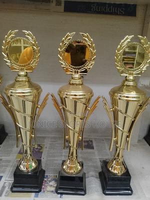 Award Trophy - thumbnail 2