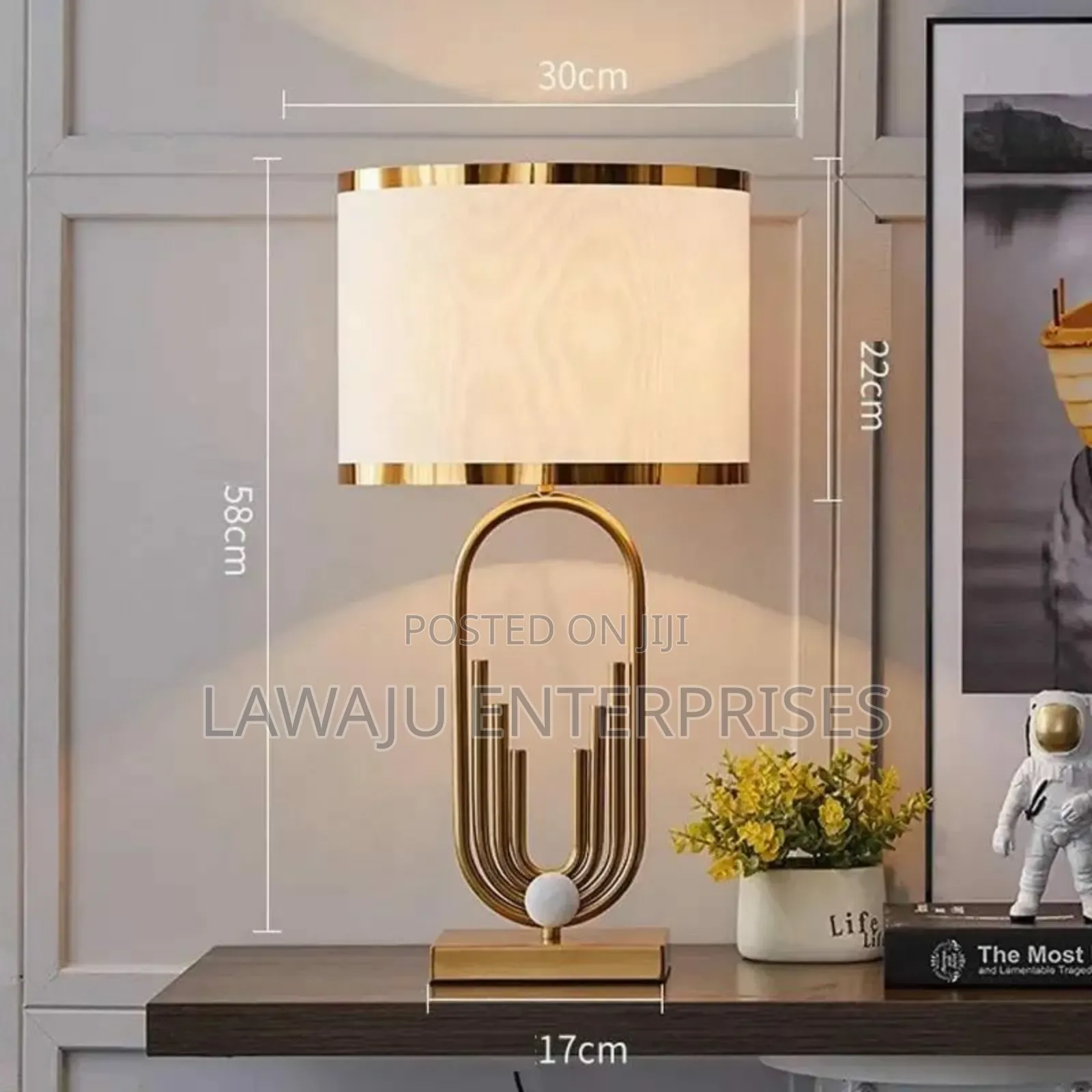 Nordic Gold Stand Bedside Lamp