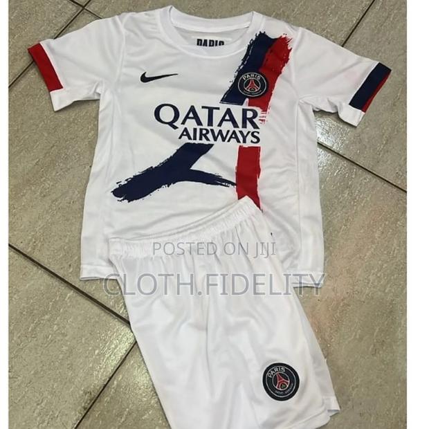 PSG Away Kids Kit 24/25 - thumbnail 3