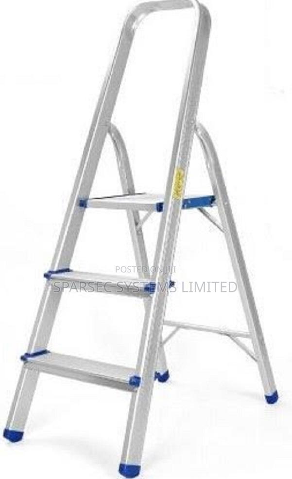 3 Step Aluminum Ladder