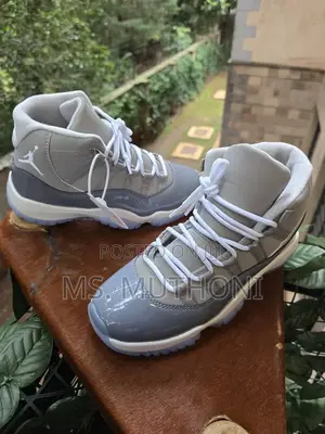 *AIR JORDAN 11 RETRO* ' *GAMMA BLUE'* *Sizes: 40 -45