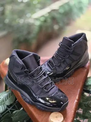 *AIR JORDAN 11 RETRO* ' *GAMMA BLUE'* *Sizes: 40 -45