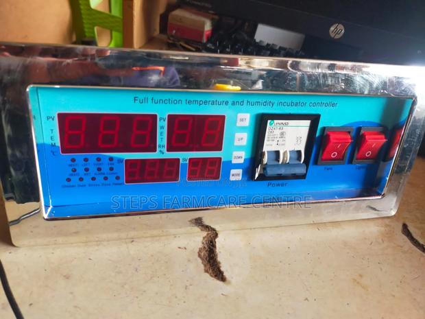 Full Function Incubator Controller - main view