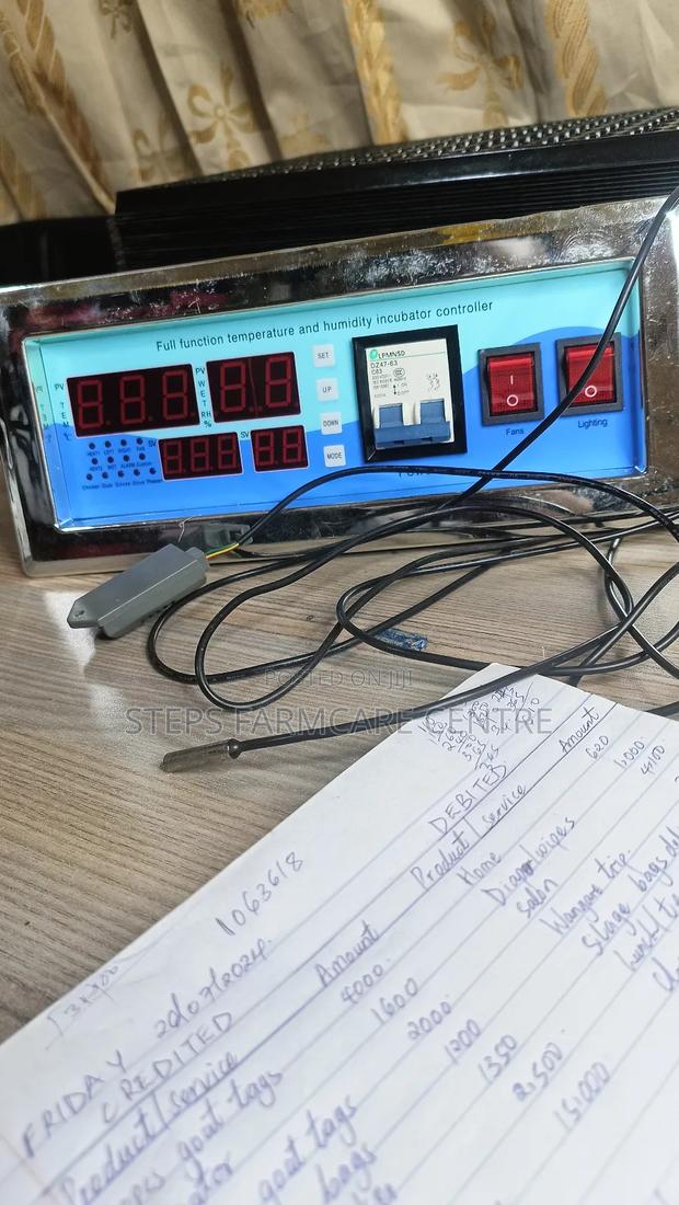 Full Function Temperature and Humidity Incubator Controller - main view