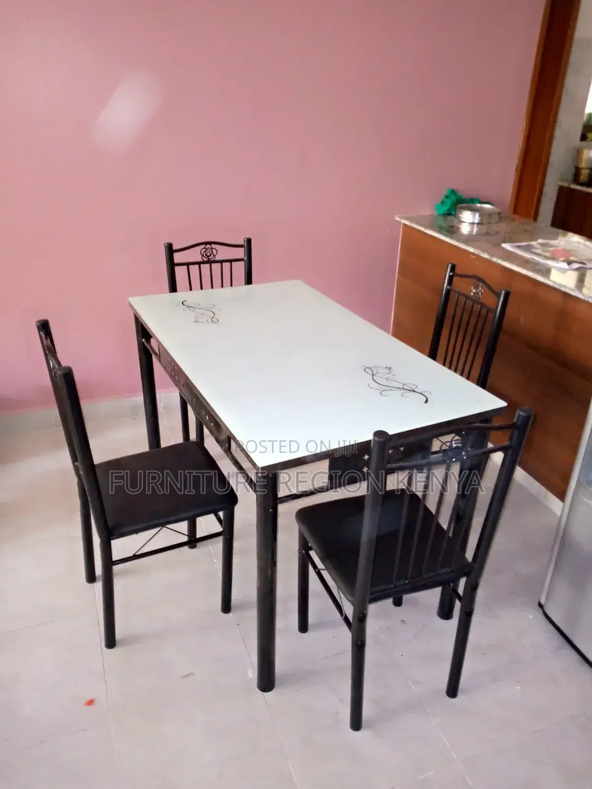 Four Seater Dinning Table Set