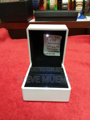 Fancy Ring Box With Light.