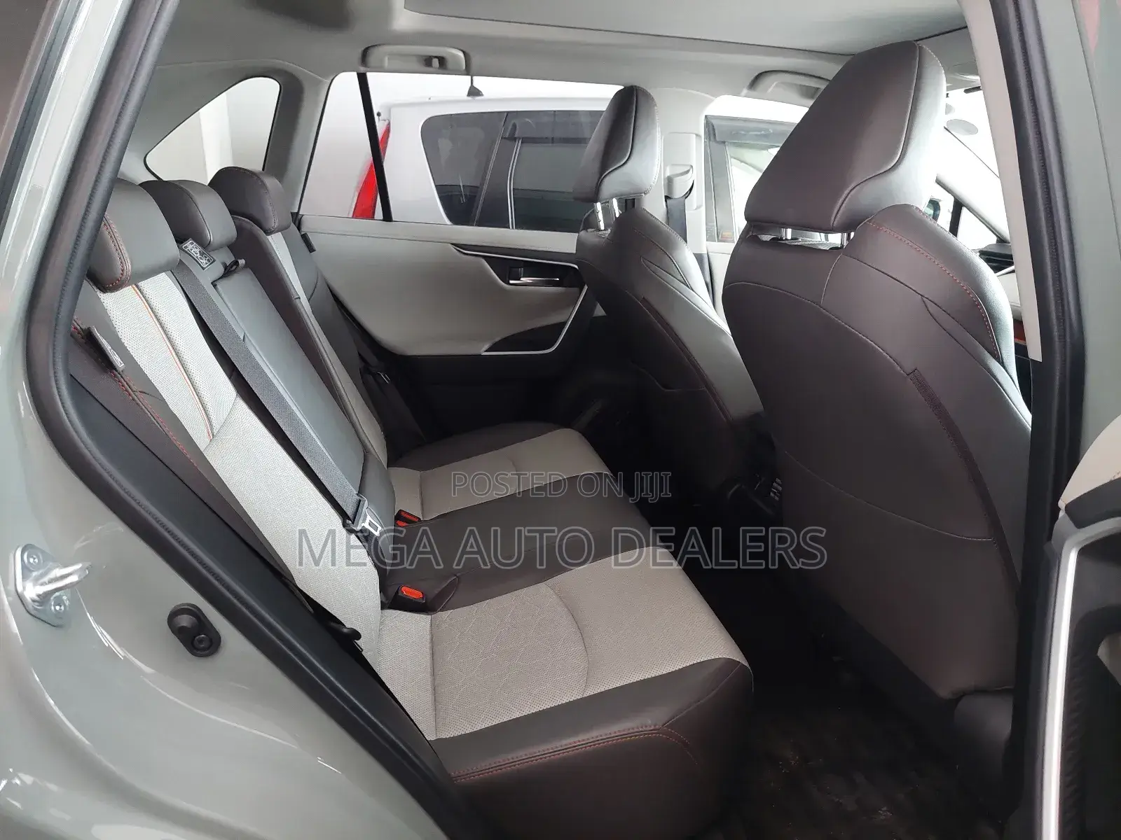 Toyota RAV4 2019 Green