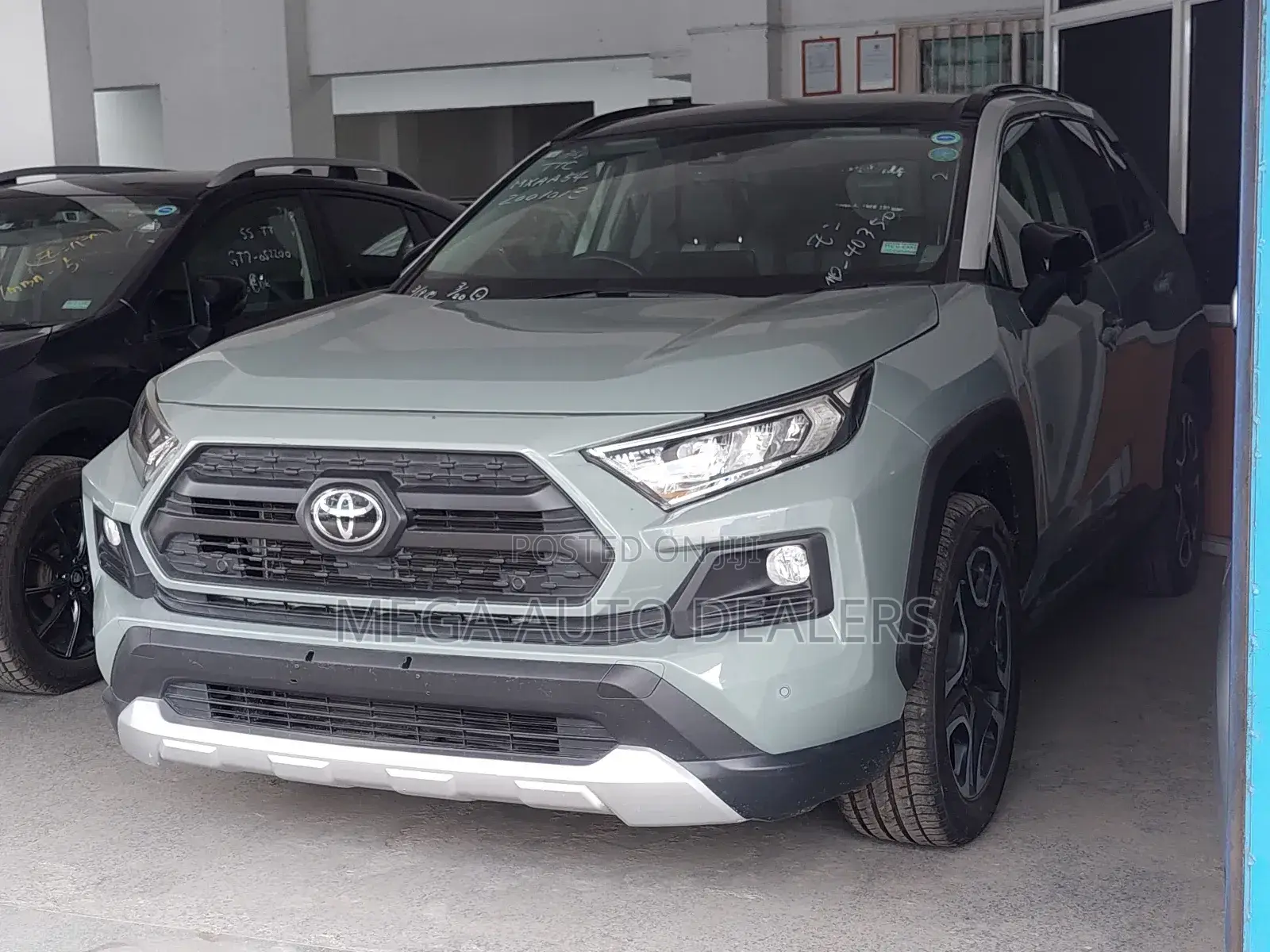 Toyota RAV4 2019 Green