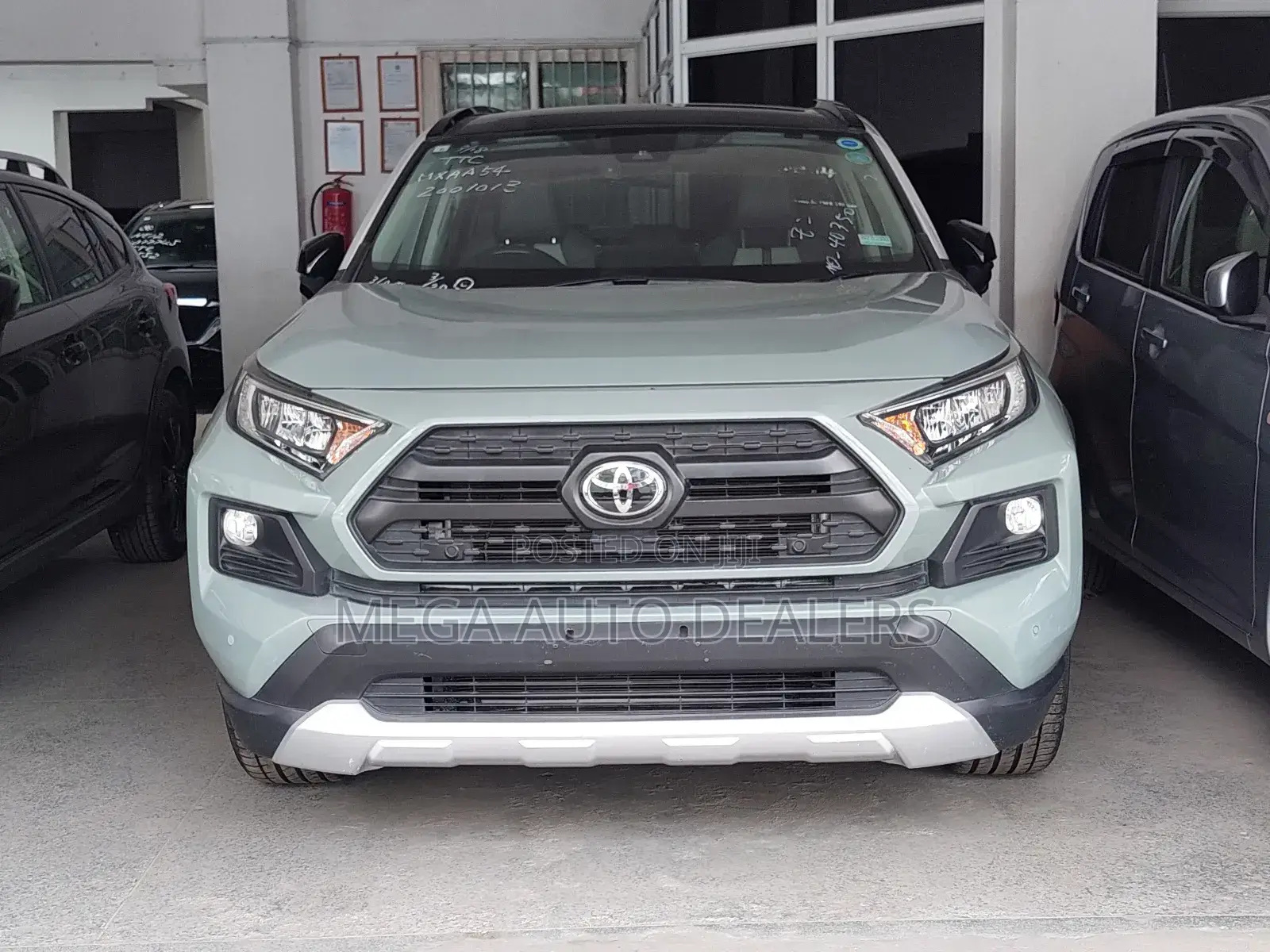 Toyota RAV4 2019 Green