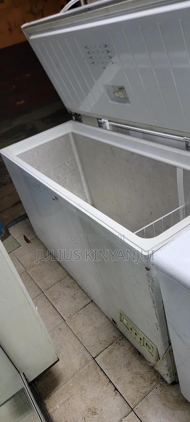 Ariston 500L Deep Freezer - main view