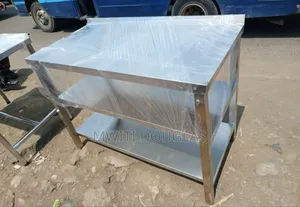 First Class Stainless Steel Table