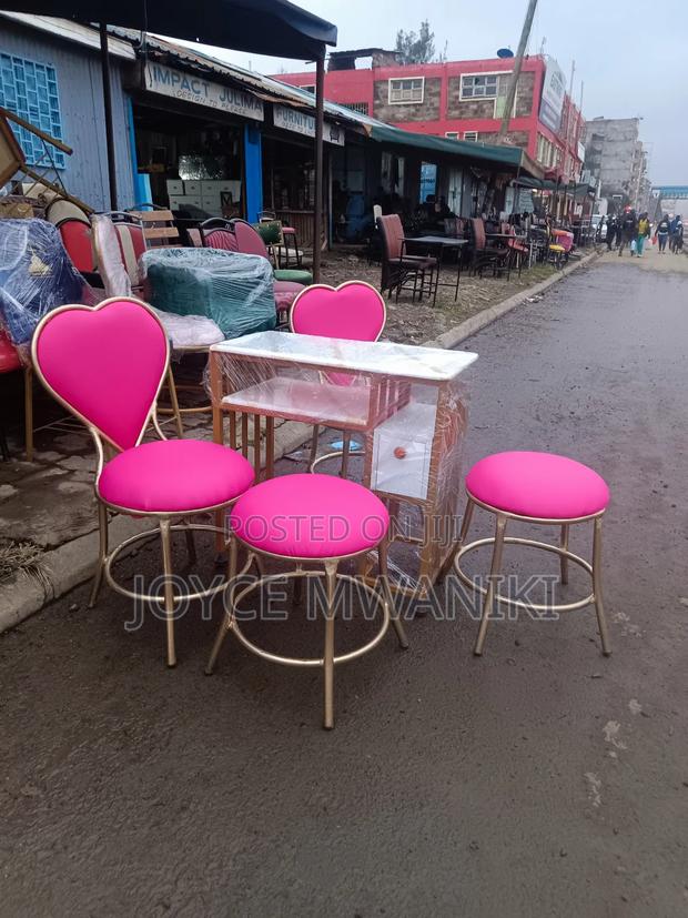 Manicure Set and 2 Pedicure Stools, Pink - thumbnail 3