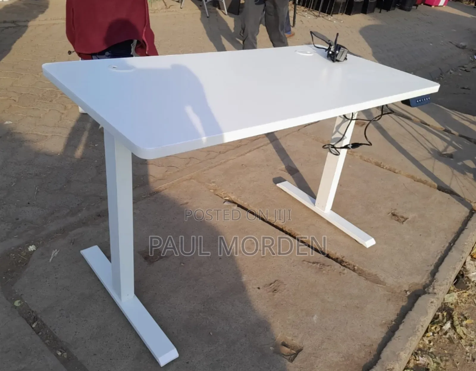 Office Desk :Electric Adjustable Desk
