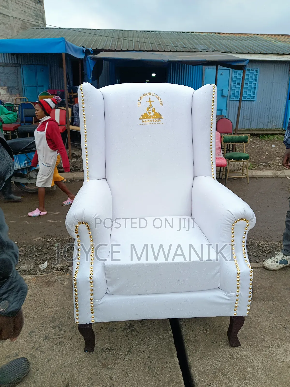 Bishop or Pastor Chair, White 