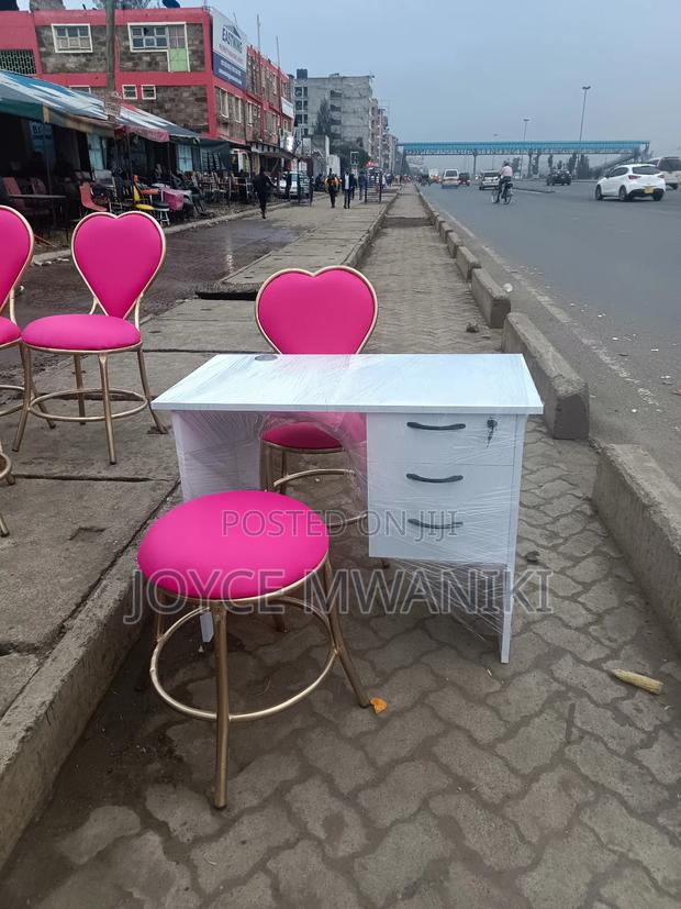 Manicure Set, Pink Seats and White Table  - main view