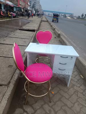 Manicure Set, White Table and 2 Love Seats, Pink - thumbnail 2