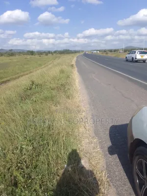 2 Acres Along Mombasa Road At Makutano Kyumvi, Just Opposite Maanzoni
