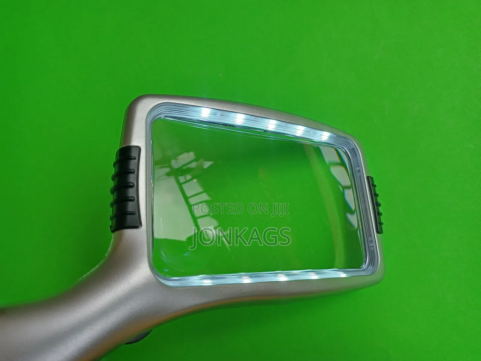 Rectangle Magnifier With 10 LED and Touch Sensitive Switch