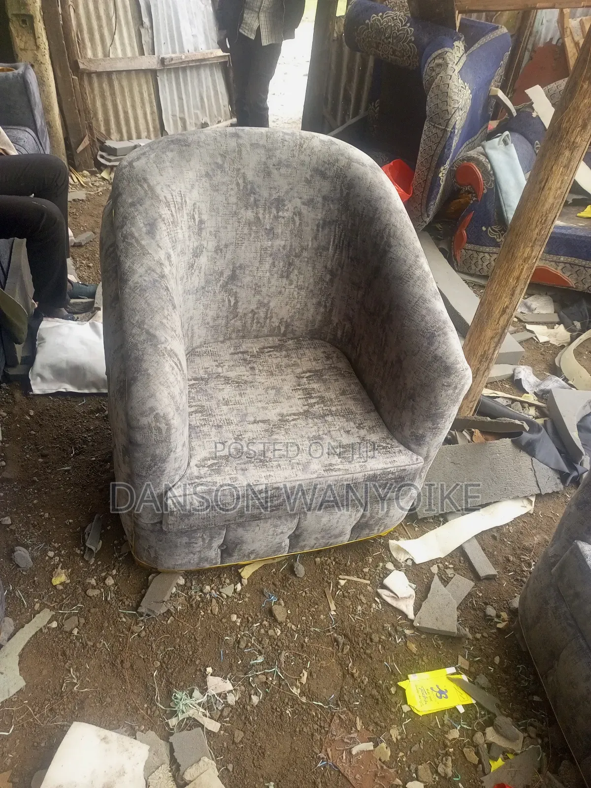 One Seater Chester Pacho on Sale