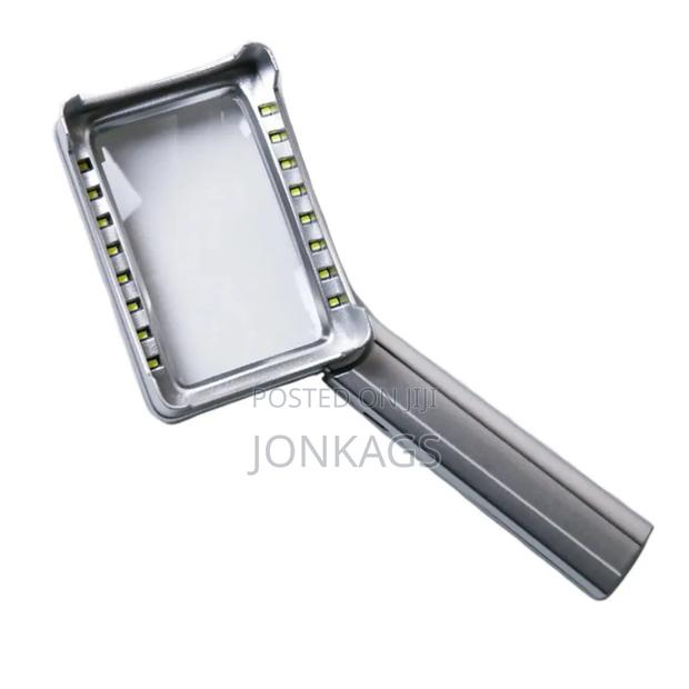 Rechargeable Magnifier 16 LED Light Touch Sensitive Switch - thumbnail 3