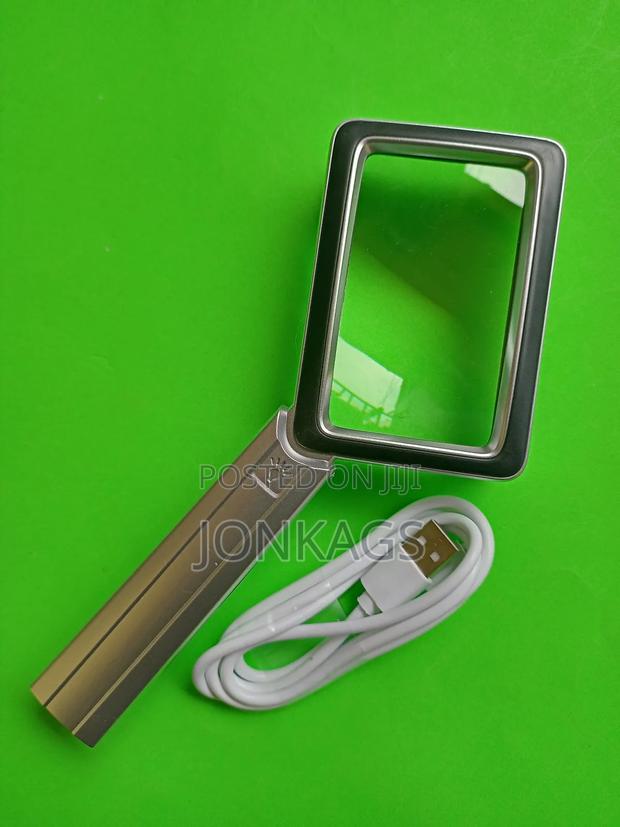Rechargeable Magnifier 16 LED Light Touch Sensitive Switch - main view