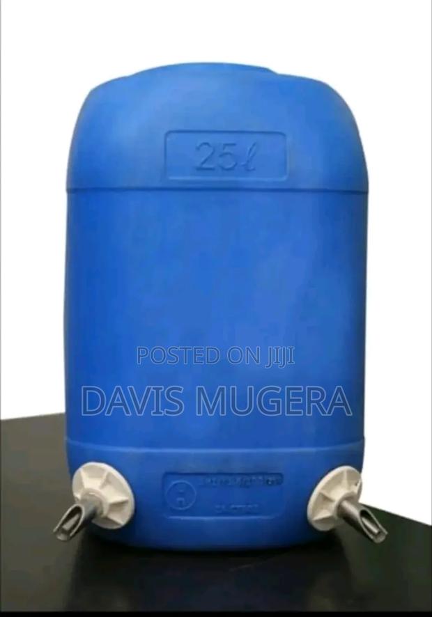 Automatic Pig Nipple Drinkers Fitted on 25L Containers - main view