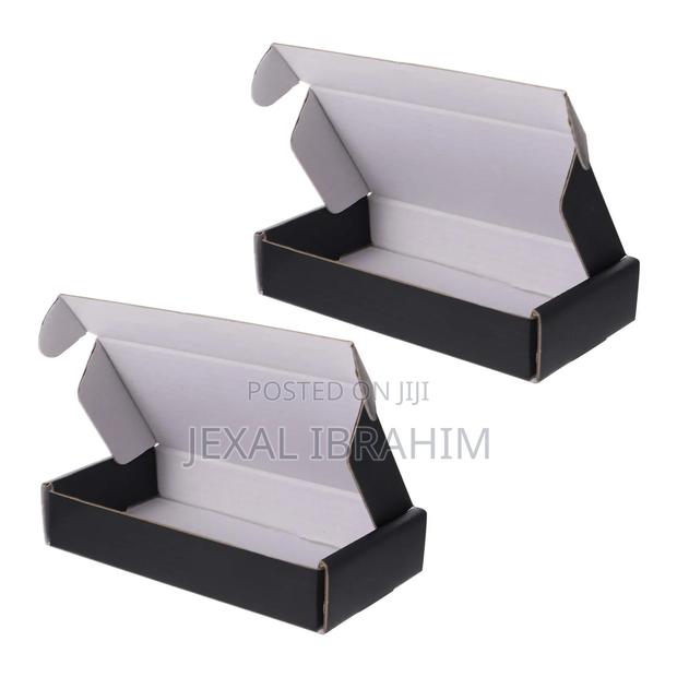 Black Gift Box - thumbnail 2