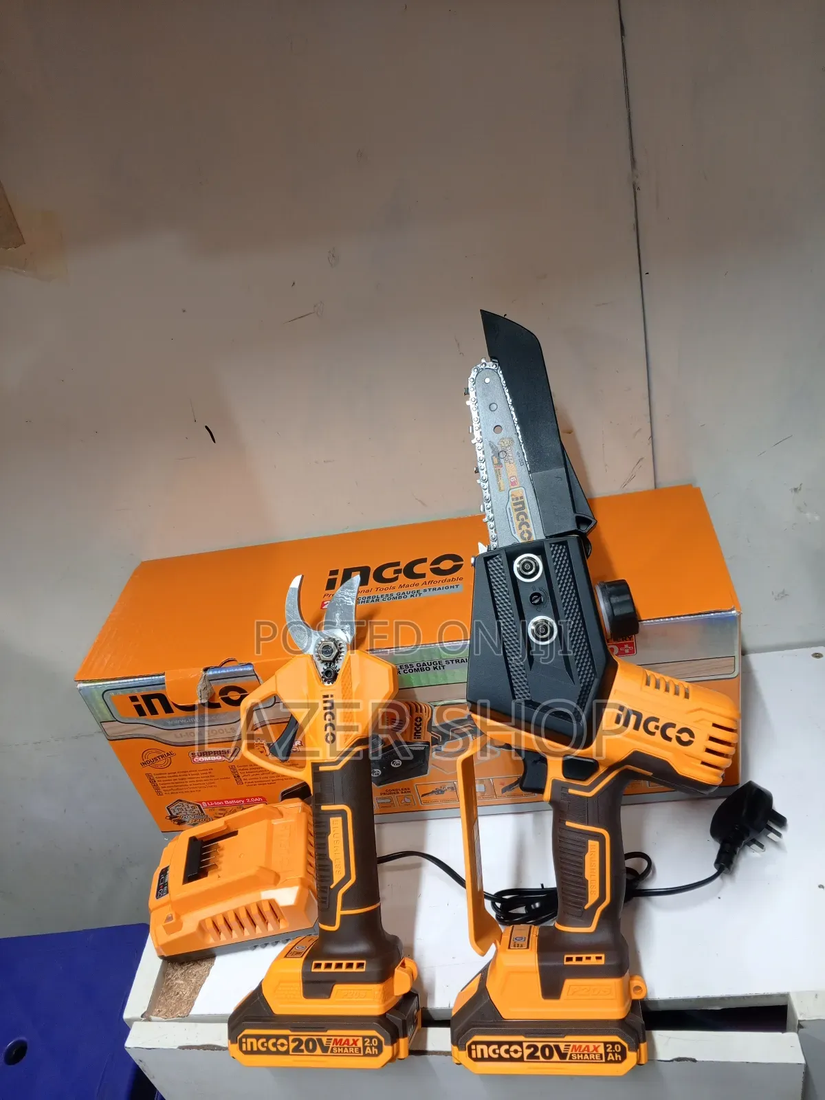 Cordless Pruning Saw Shears Combo