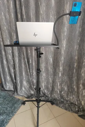 Extendable Laptop Stand