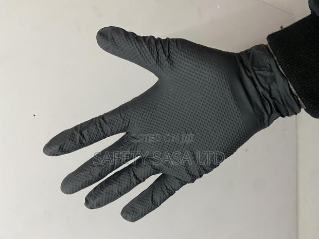 Heavy Duty Black Nitrile Gloves 8mil - main view