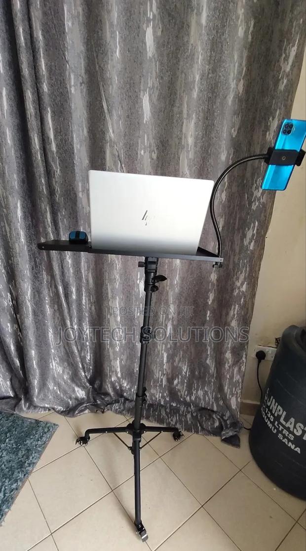 Portable Poldium Pulpit Stand. Live Streaming Phone Holders