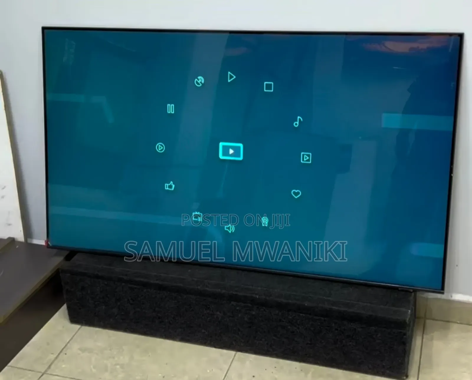 Samsung 65" Du8000 Uhd New Model Frameless Glass Design