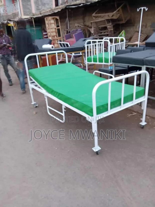 Hospital Bed, With Waterproof Cover