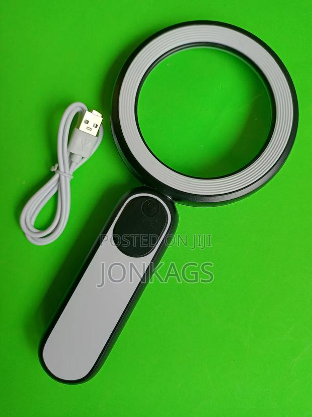 110mm Magnifying Glass With 12LED Nd Touch Sensitive Switch - thumbnail 4