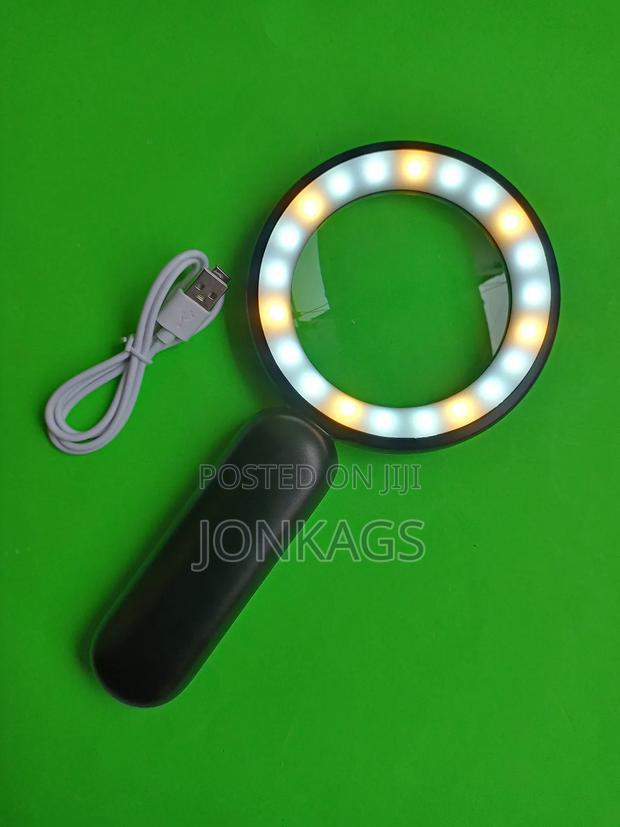 110mm Magnifying Glass With 12LED Nd Touch Sensitive Switch - main view