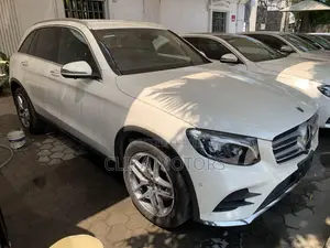 Mercedes-Benz GLC-Class 2017 White