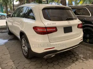 Mercedes-Benz GLC-Class 2017 White