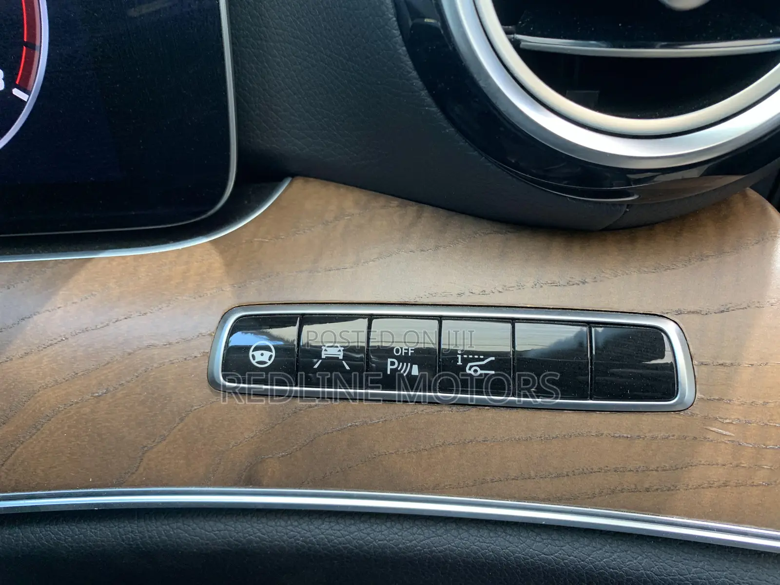 Mercedes-Benz E400 2017 Green