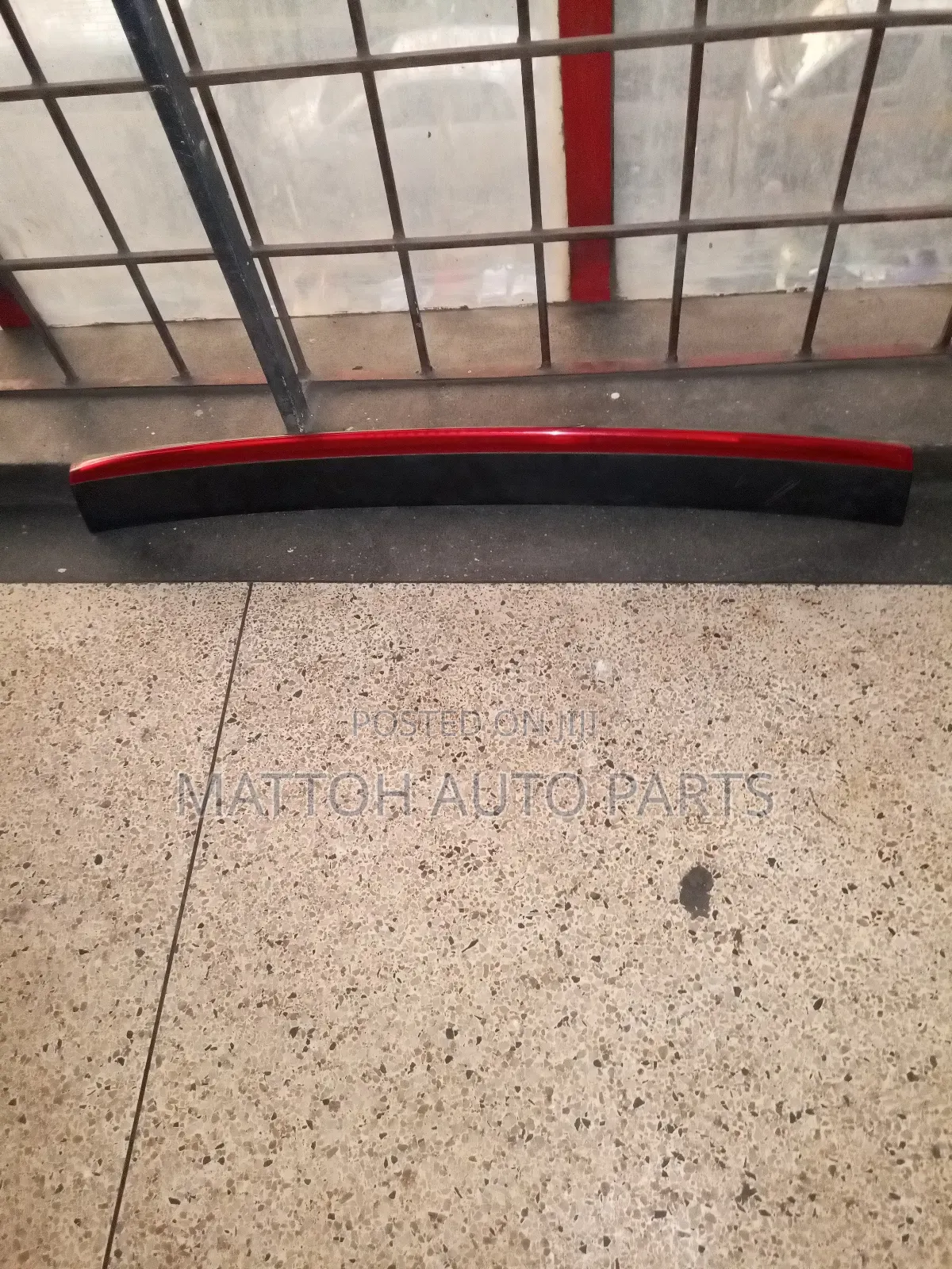 Honda Insight Spoiler Light