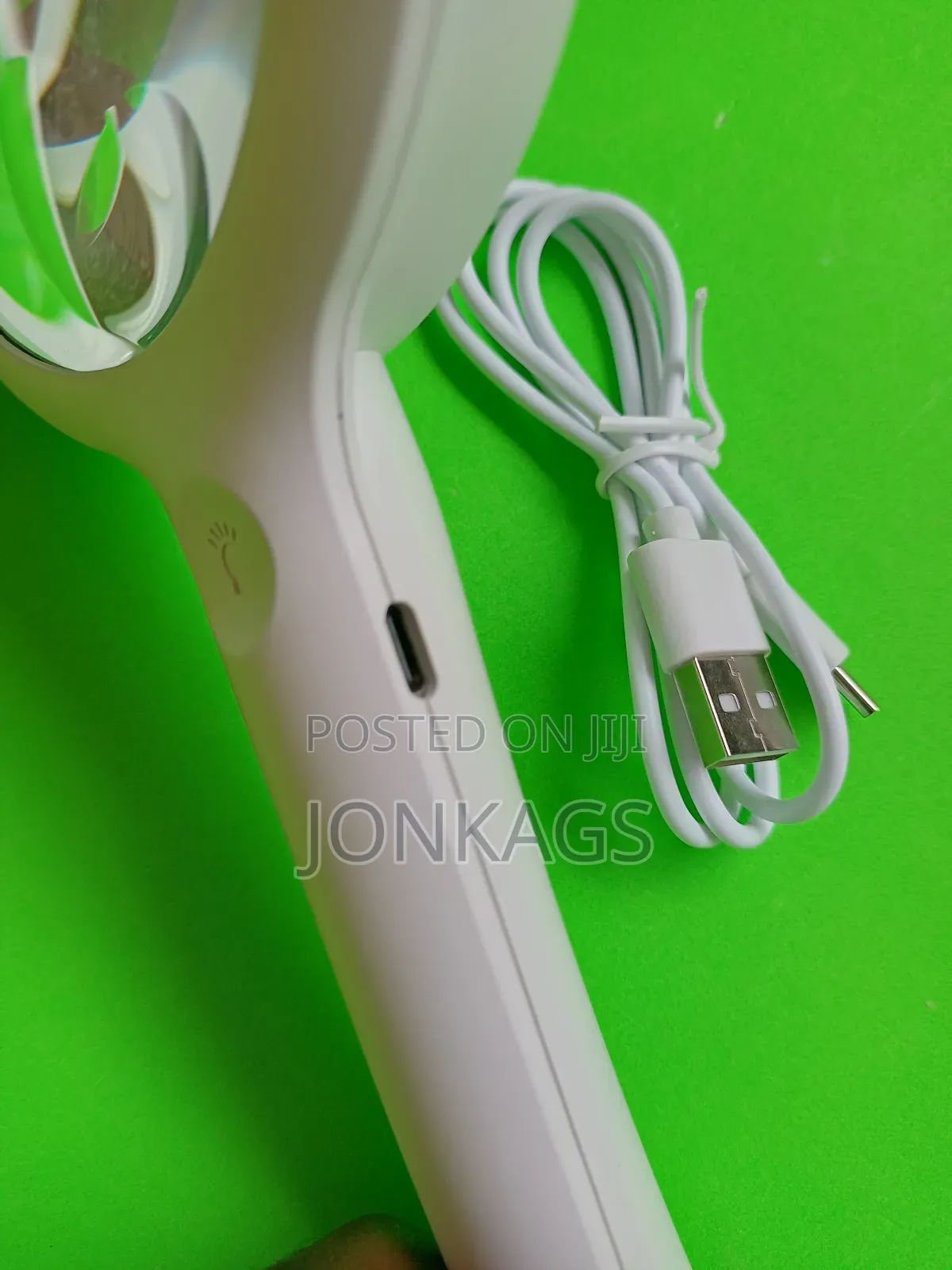 110 Mm Rechargeable Touch Adjustable Light Magnifying Glass