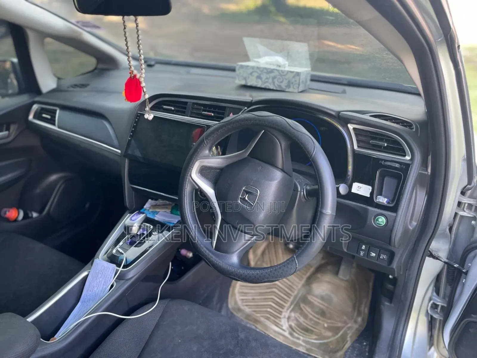 Honda Fit Shuttle 1.5 Hybrid 2WD 2017 Silver