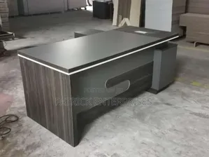Executive Impoterd Modern Office Desk 1.6 MTR