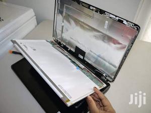 High Quality Laptop Screens Free Installation