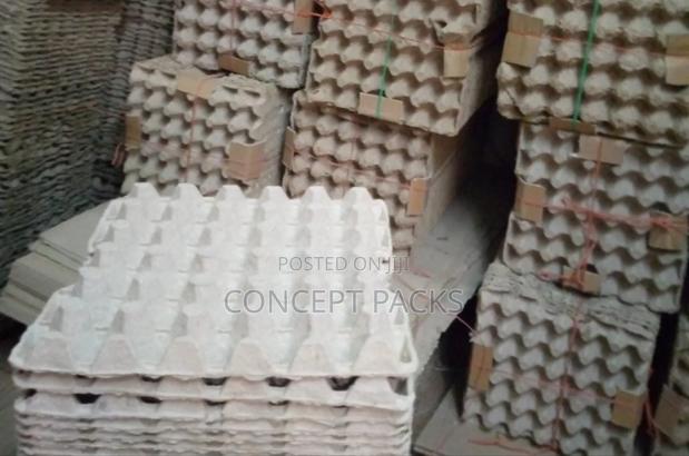 100pcs Brown Paper / Carton Egg Trays - main view
