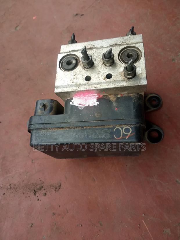 Toyota Vigo 4 Wd Abs Pump 6c