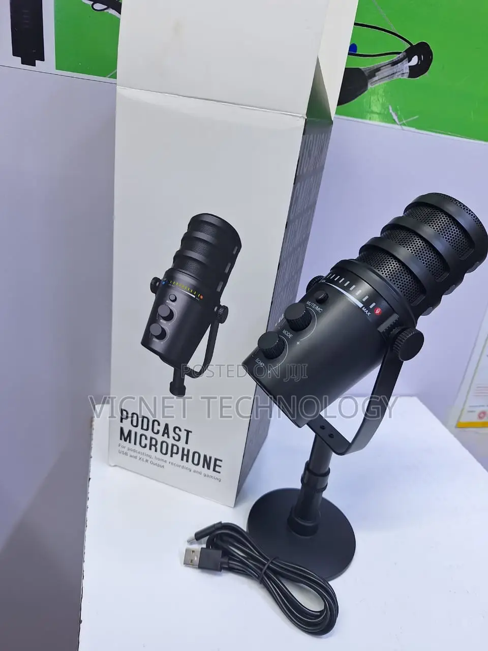 Podcast 3.5mm Aux and Usb-C Microphone